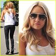 http://beautiful-pics.org/wp-content/uploads/2011/06/Amanda-Bynes-5.jpg