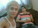 2PM's Nich-khun secretly took a selca with his sleeping manager in the back… - nich-khun_100811