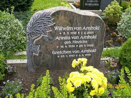 Grab von Wilhelm Arnhold, von (05.05.1918-07.06.2001), Friedhof Etzel