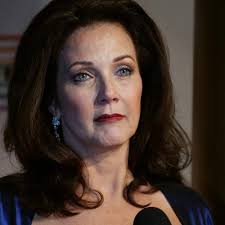 lynda carter image 11