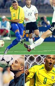 صور رنالدووووووو 2002_ronaldo_rechts