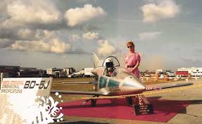 mini jet aircraft