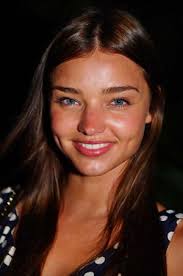 Miranda Kerr fashion