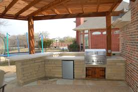 Outdoor Kitchens Pictures