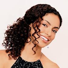 styling curly hair