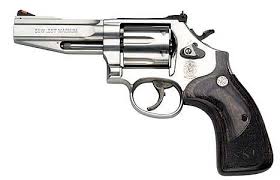 guns revolvers