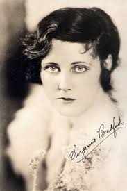  Actress 