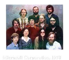http://t2.gstatic.com/images?q=tbn:Ibx23Hsg0i7_bM:http://www.fiveanddime.net/images/bill-gates-1978.jpg