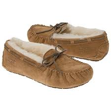 ugg dakota