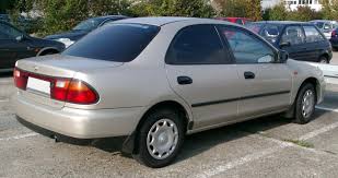 مازدا 323 Mazda_323_rear_20071009