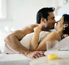 http://t2.gstatic.com/images?q=tbn:MUkqCeDp2FQi_M:http://www.saidaonline.com/newsgfx/lovecouple990-0-saidaonline.jpg