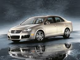 Volkswagen_VW_Jetta-Bora,_2005.jpg&t=1