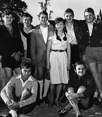  musical group 
