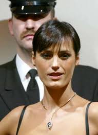 Yasmin-Le-Bon-Blue-Empress.jpg
