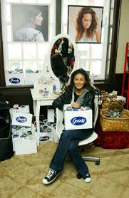 Emmanuel Chriqui hair