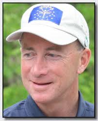 Mitch Daniels Wants Field to