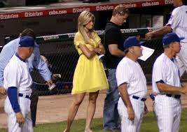 Erin Andrews hot