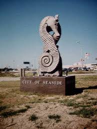 seahorse sculpture
