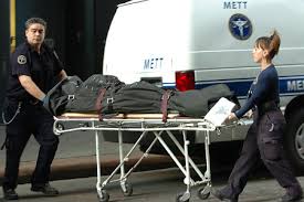 Man found dead on roof of Yale