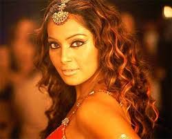 http://t2.gstatic.com/images?q=tbn:Y5W6ALdQER9-2M:http://www.parinda.com/files/storyimages/Bipasha_Basu_no_entry.jpg