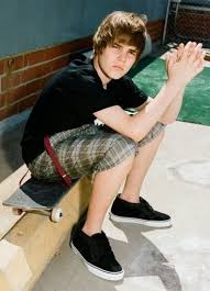 how tall is justin bieber