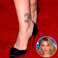 Christina Applegate style