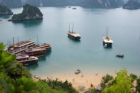 ha long bay vietnam