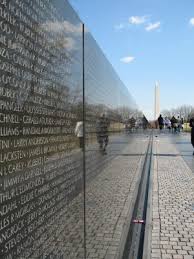 vietnam veterans memorial wall