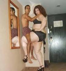 FUNNY COUPLE