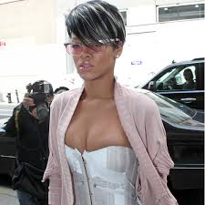 RIHANNA NUDE NAKED PHOTOS LEAKED CHRIS ...