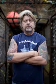 Tipul se numeşte Phil Harris
