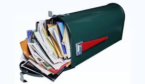 ich versuche zu lernen Junk-mail-pro-quo-mailbox-photo