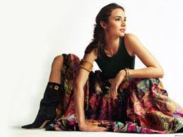 M.I.A. hot