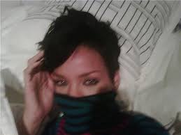 Podívej se na video rihanna naked!!!! na Netlog.com