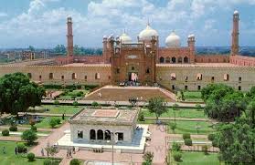 معلومات عن باكستان A_Mosque_in_Lahore_Pakistan1