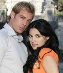 http://t2.gstatic.com/images?q=tbn:nzkeJjXlgHs1gM:http://i2.esmas.com/2008/12/13/25165/maite-perroni-y-william-levy-300x350.jpg