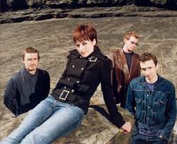 The Cranberries regresan con material inédito.
