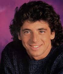 http://t2.gstatic.com/images?q=tbn:pOGycmMVoxTXkM:top-news.fr/photos/patrick-bruel-video.jpg