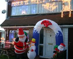 outside christmas decorations