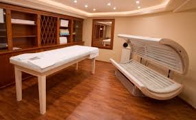 900 beauty salons and spas