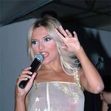 Demet Akalın - Toz Pembe Remix, Video Klip, Video izle