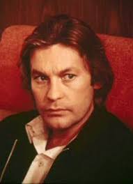 http://t2.gstatic.com/images?q=tbn:xiYyUsDh52fS8M:http://www.nndb.com/people/835/000109508/helmut-berger-2-sized.jpg