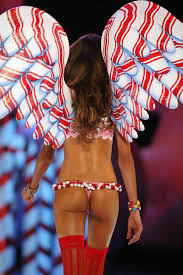 Alessandra Ambrosio no clothes