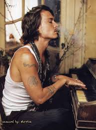 johnny depp smoking