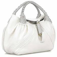 حقائب 2010 Fendi-ivory-spy-handbag