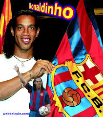 صور لاعبين كرة قدم بس من الاخر Ronaldinho-pos1