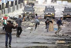 حدث في مثل هذا اليوم (28 أيلول/ سبتمبر) (في 28 أيلول 2000 بداية الانتفاضة الفلسطينية الثانية بعد دخول وزير الدفاع الإسرائيلي أرئيل شارون لحرم المسجد الأقصى)   081006112303entfada06102008a
