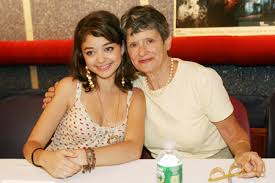 Sarah Hyland and Mary Louise