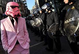 Stormtrooper Rosa protesta contra el G20