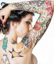sexy tattoo artist